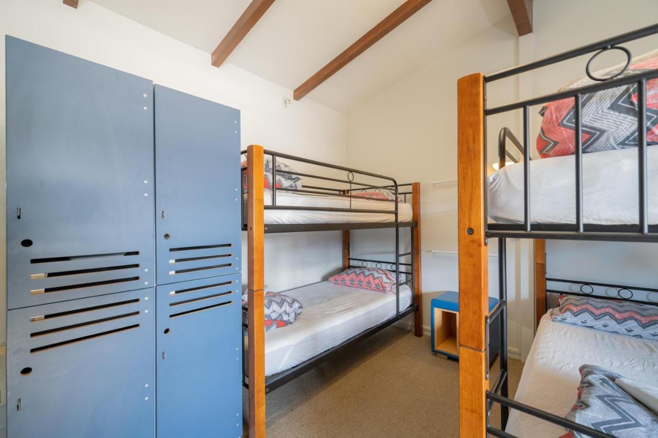 Te Anau Central Backpackers Exterior photo